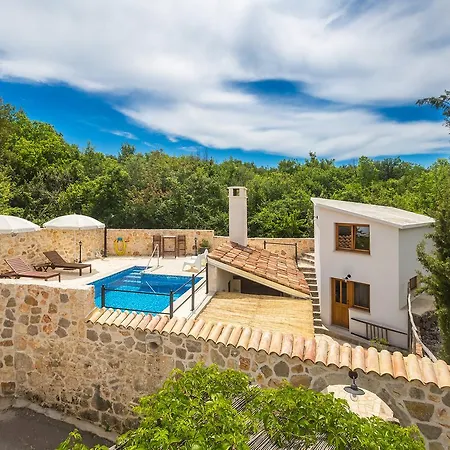 Villa Jela *